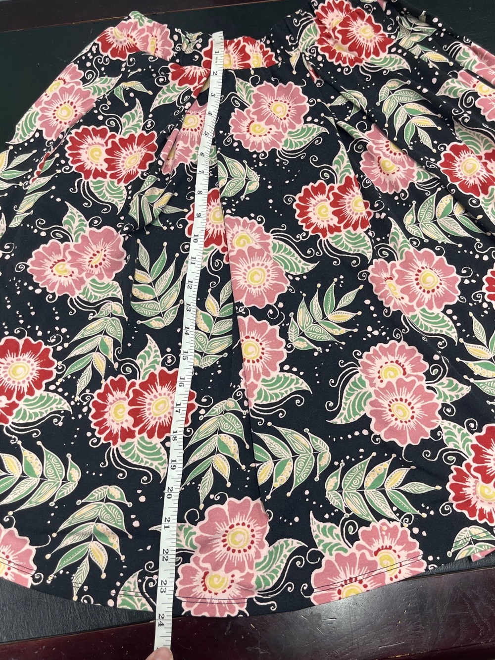 LuLaRoe Madison skirt size medium - Picture 5 of 5